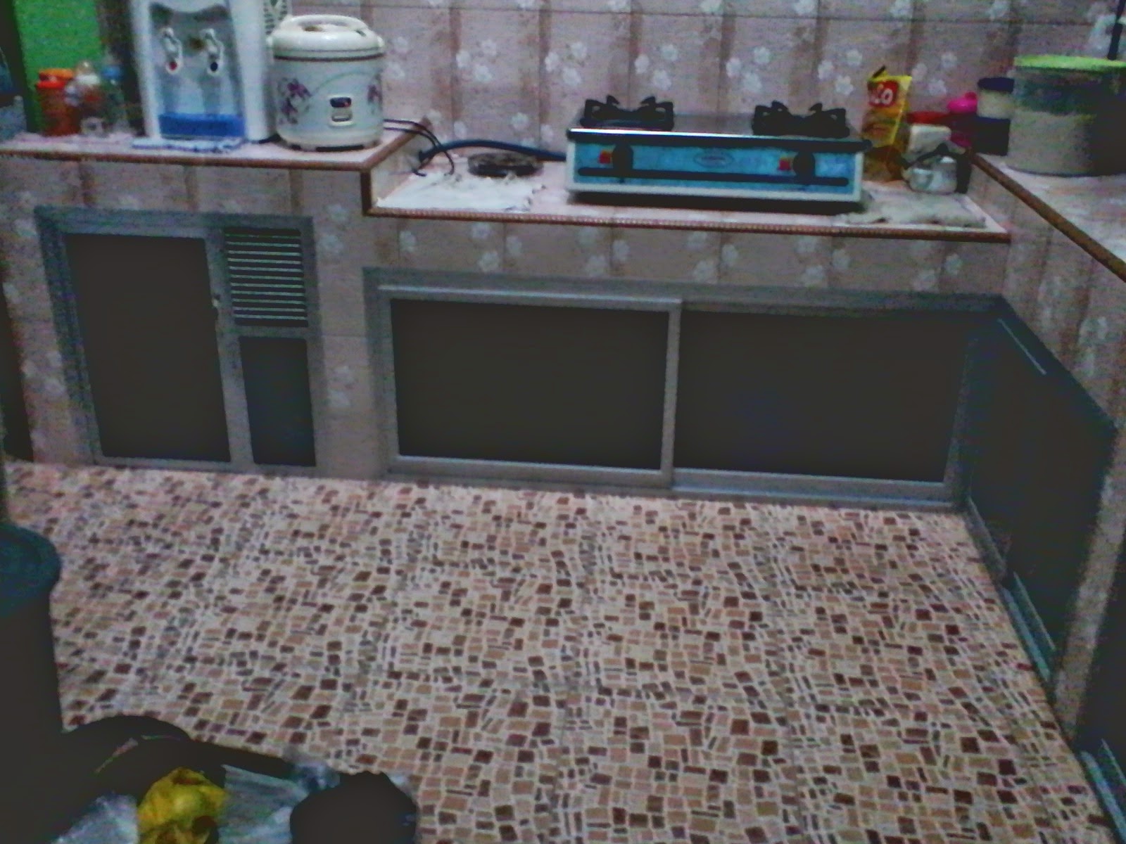 Pintu Dapur Aluminium Pintu Dapur