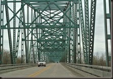 Bridge over Illinois River