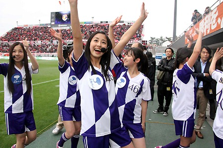 [nogizaka001-thumb-450x299-10396%255B2%255D.jpg]
