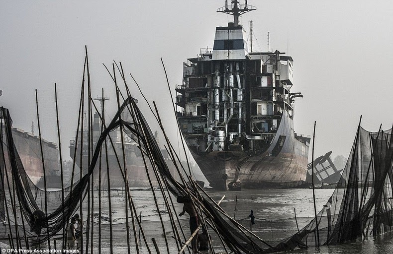chittagong-ship-breaking-yard-6
