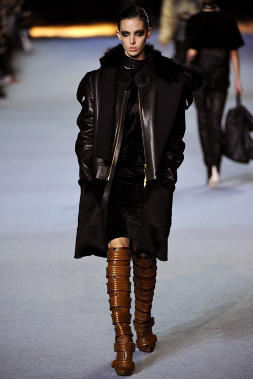 [Kanye%2520West%2520Fall%25202012%2520Ready-to-Wear%2520Collection%25206%255B4%255D.jpg]