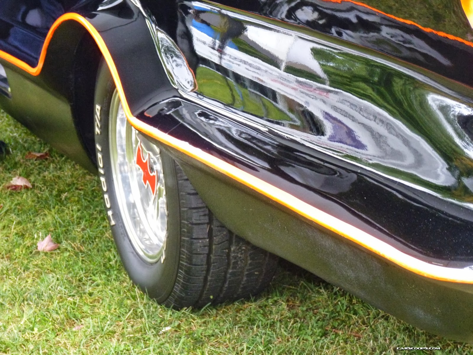[2013-Boston-Classic-Show-Carscoops75%255B5%255D.jpg]
