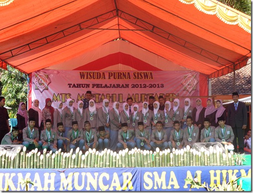 XII IPS