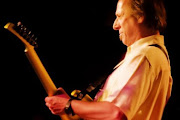 Adrian Belew