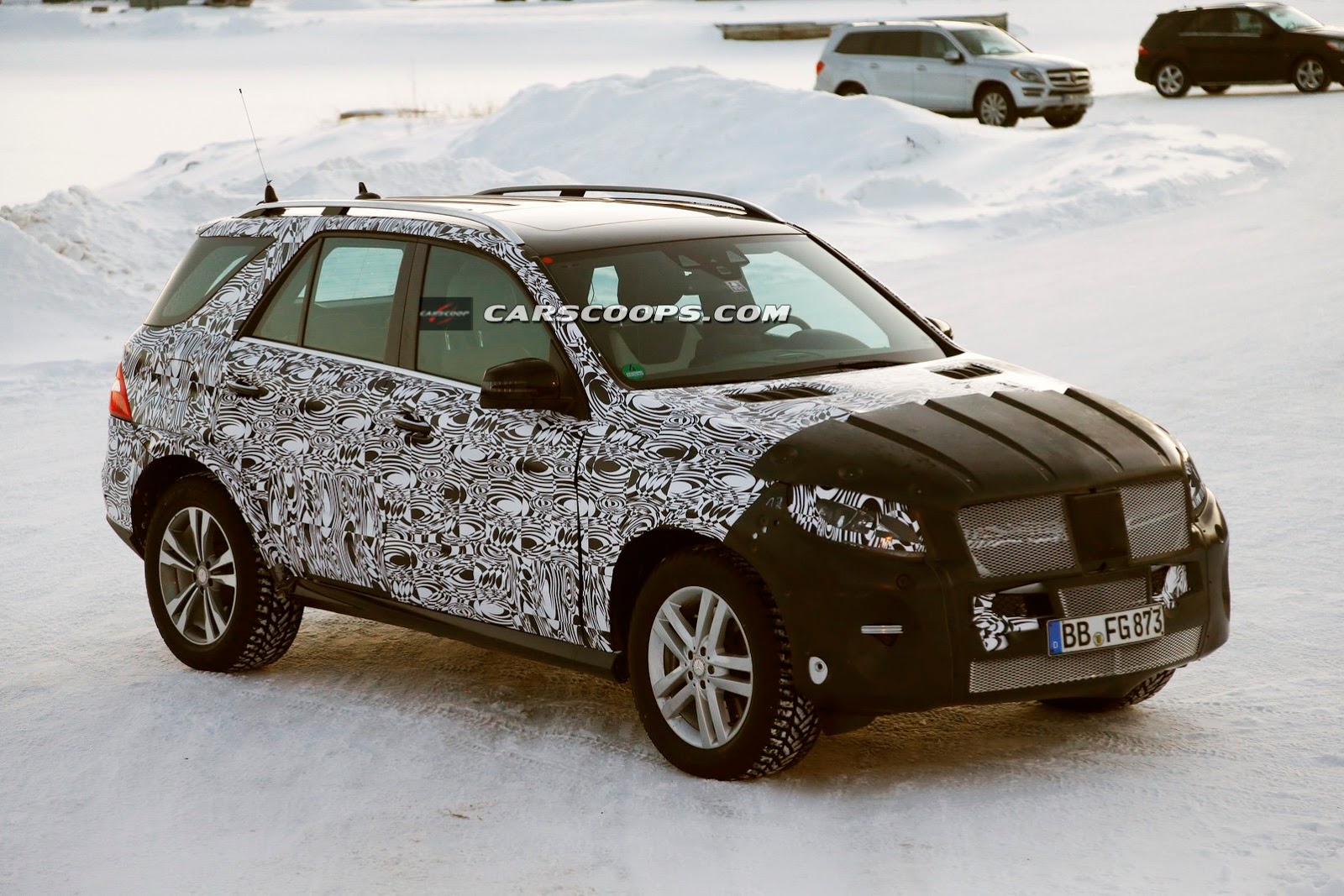 [2015-Mercedes-ML-FL-5%255B3%255D.jpg]