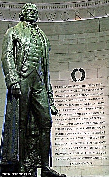 [T%2520Jefferson%2520statue%2520next%2520to%2520Decl%2520of%2520Independence%255B4%255D.jpg]