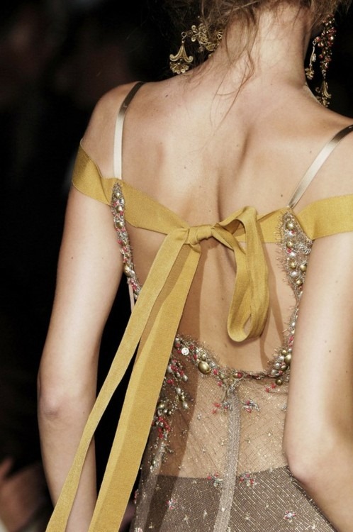 [gianfranco%252Bferre%252Bspring2001%255B4%255D.jpg]