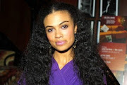 Amel Larrieux