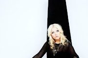 Amelia Lily