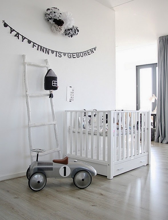 [white-nursery-room-in-Scandinavian-s.jpg]