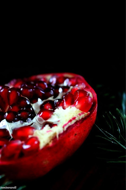 PomegranateGinSling03.jpg