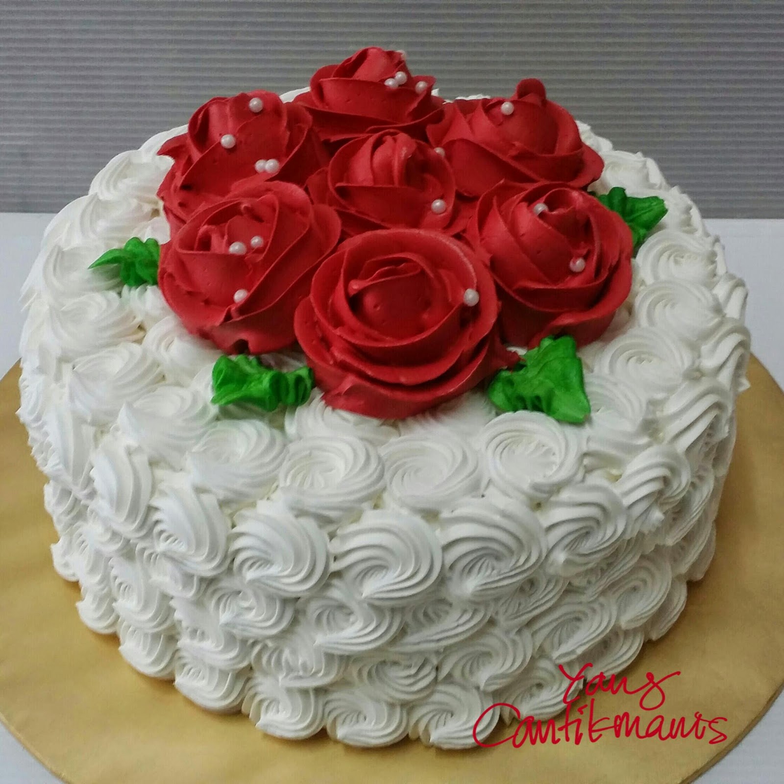 Yang Cantikmanis Bake Shoppe Kek Kahwin 2 tiers Putih  Merah 