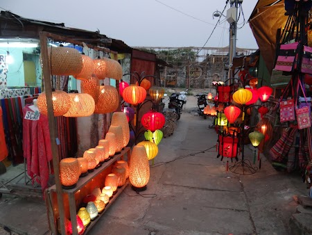 04. Lampioane in Hoian, Vietnam.JPG