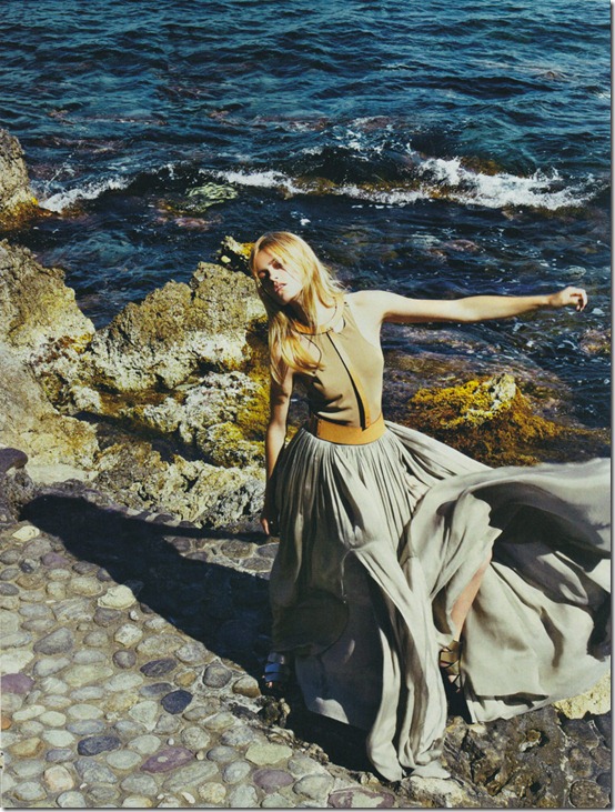 vogue-hellas-july2011-lanvi