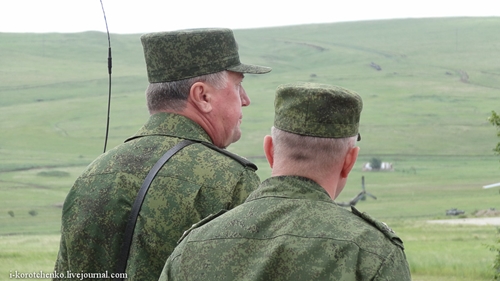 Фотографии военных учений на полигоне "Цугол"