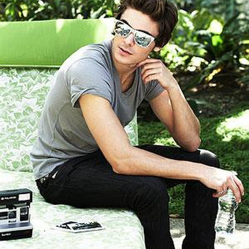 Zac Efron