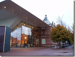 Amsterdam. Museo Stedelijk - PB100653
