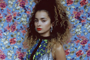 Ella Eyre