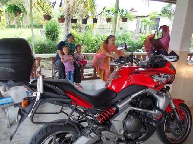 [DSCN27502.jpg]