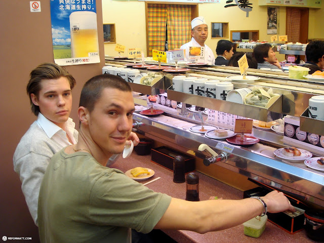 convey belt sushi is amazing in Roppongi, Japan 