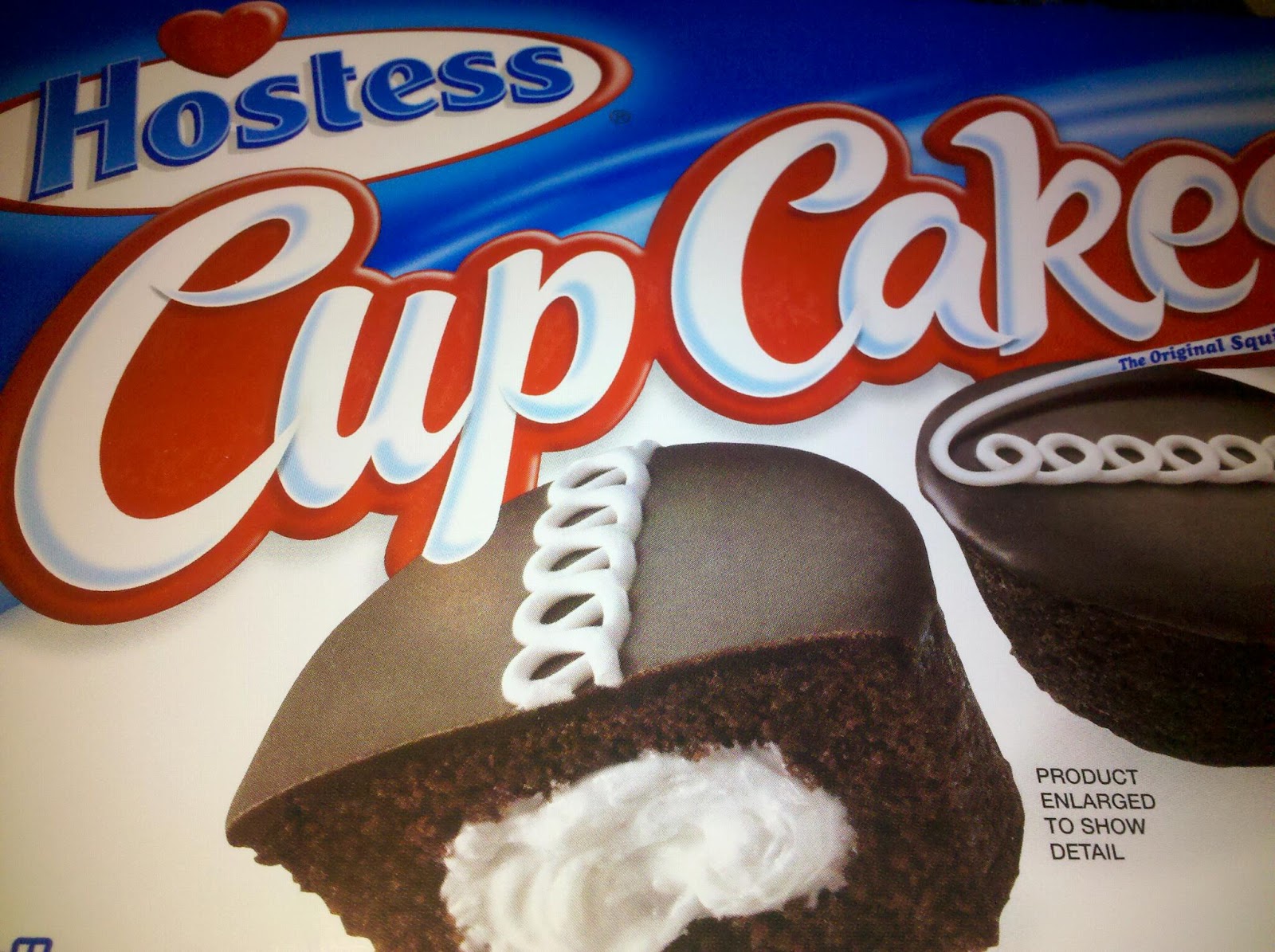 Robert Dyer Bethesda Row HOSTESS CUPCAKES REVIEW (VIDEO) NEW 2013