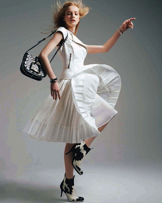 anne-marie-van-dijk-marie-claire-france-april-2013-5