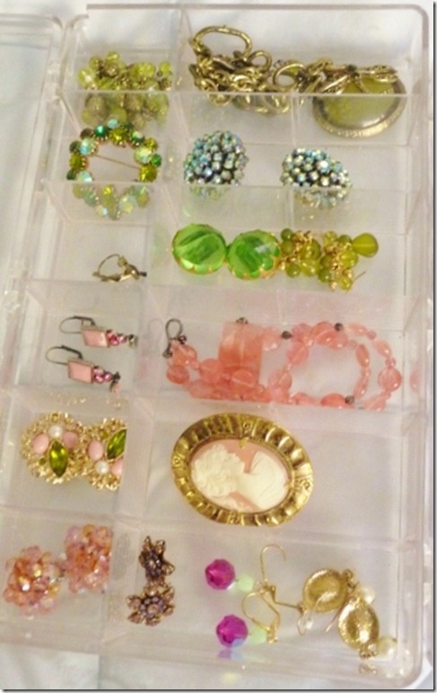 organizing jewelry 002 (800x600)