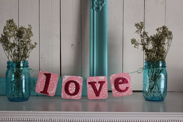 DIY Valentine Bunting with Doily