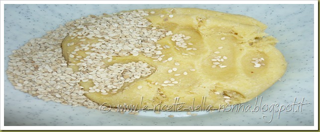 Biscotto lecca-lecca con farina di mandorle e semi di sesamo (6)