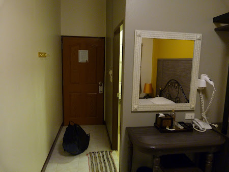 Cazare ieftina Thailanda: interior camera Rambuttri Village Inn Bangkok