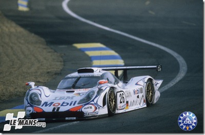 1998 24 HEURES DU MANS #26 Porsche (Porsche AG) Allan Mac Nish (GB) - Stéphane Ortelli (MC) - Laurent Aiello (F) - res01