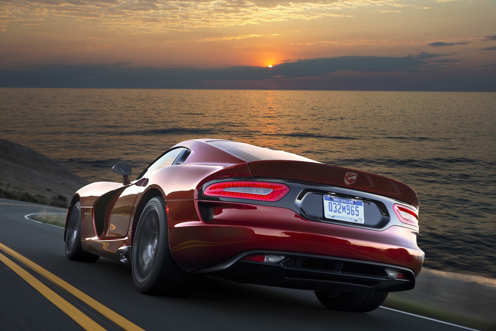 [2014-SRT-Viper-5%255B3%255D.jpg]