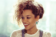 Izzy Bizu