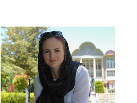 11. Ioana in Shiraz.jpg