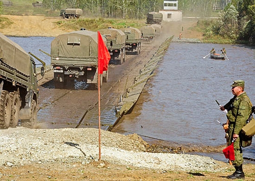 Военные борются с паводками на Дальнем Востоке