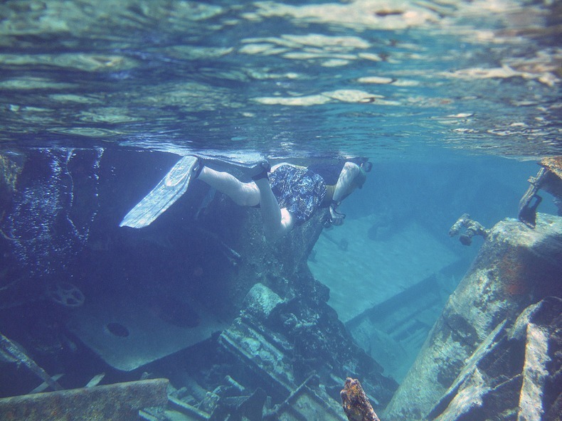 cayman-island-shipwreck-14