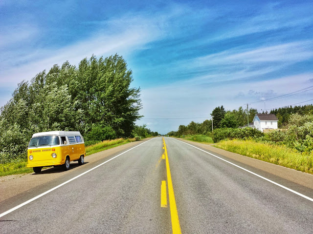 A slice of Yellow on the road