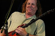 Adrian Belew