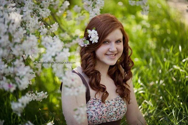 Amanda R {senior 2012} 034 logo