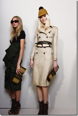 burberry-spring2012-twitter-23
