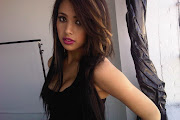 Jasmine V
