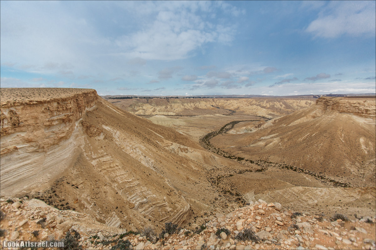 Лунные пейзажи пустыни Негев | Lunar landscapes of the Negev | LookAtIsrael.com - Фото путешествия по Израилю