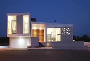 Casa-minimalista-arquitecto-Lambrianou Casa-minimalista-arquitecto-Lambrianou