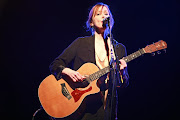 Suzanne Vega