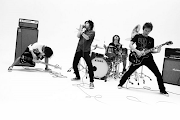 ONE OK ROCK