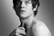 Iwan Rheon