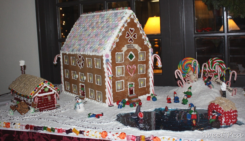 [Gingerbread%2520House%255B5%255D.jpg]