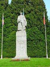 2014.09.08-037 statue de Foch
