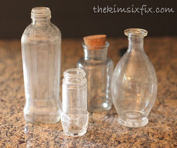 Sanding glass bottle for distress