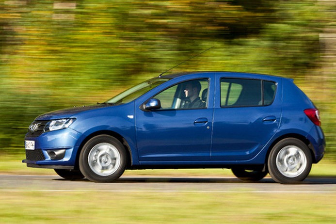 [2013-Dacia-Sandero-2%255B2%255D.jpg]